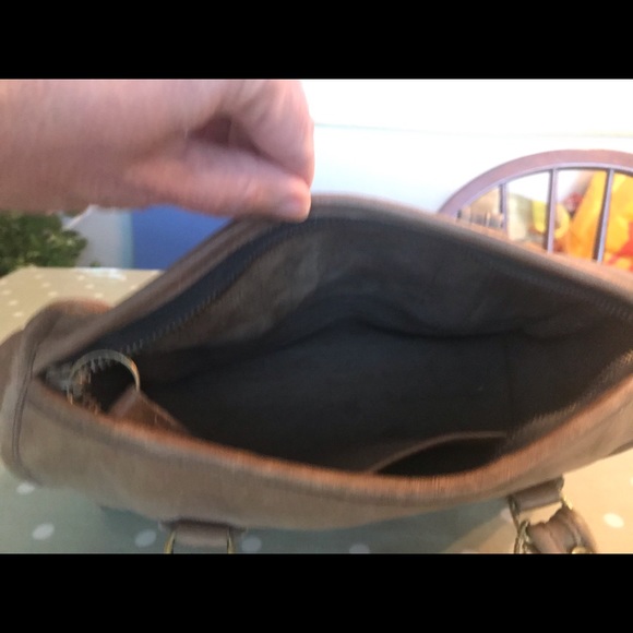 Brown leather Coach handbag. - Picture 2 of 5